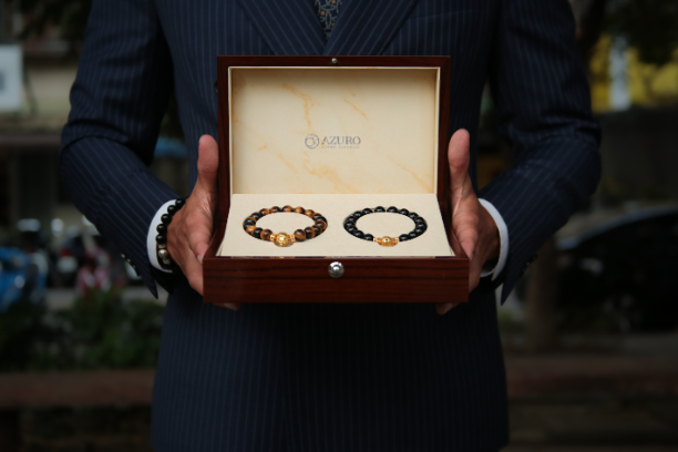 THE ENCOUNTER WITH AZURO REPUBLIC | A JEWELRY BRAND THAT CHANGES WHAT YOU THINK ABOUT MEN'S ACCESSORIES